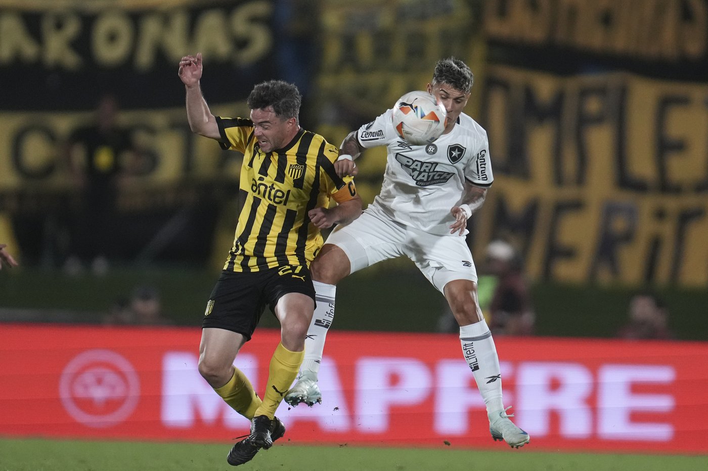 Brazil's Botafogo advances to its 1st Copa Libertadores final despite 3-1 loss at Penarol | iNFOnews.ca Brazil's Botafogo advances to its 1st Copa Libertadores final despite 3-1 loss at Penarol | iNFOnews.ca