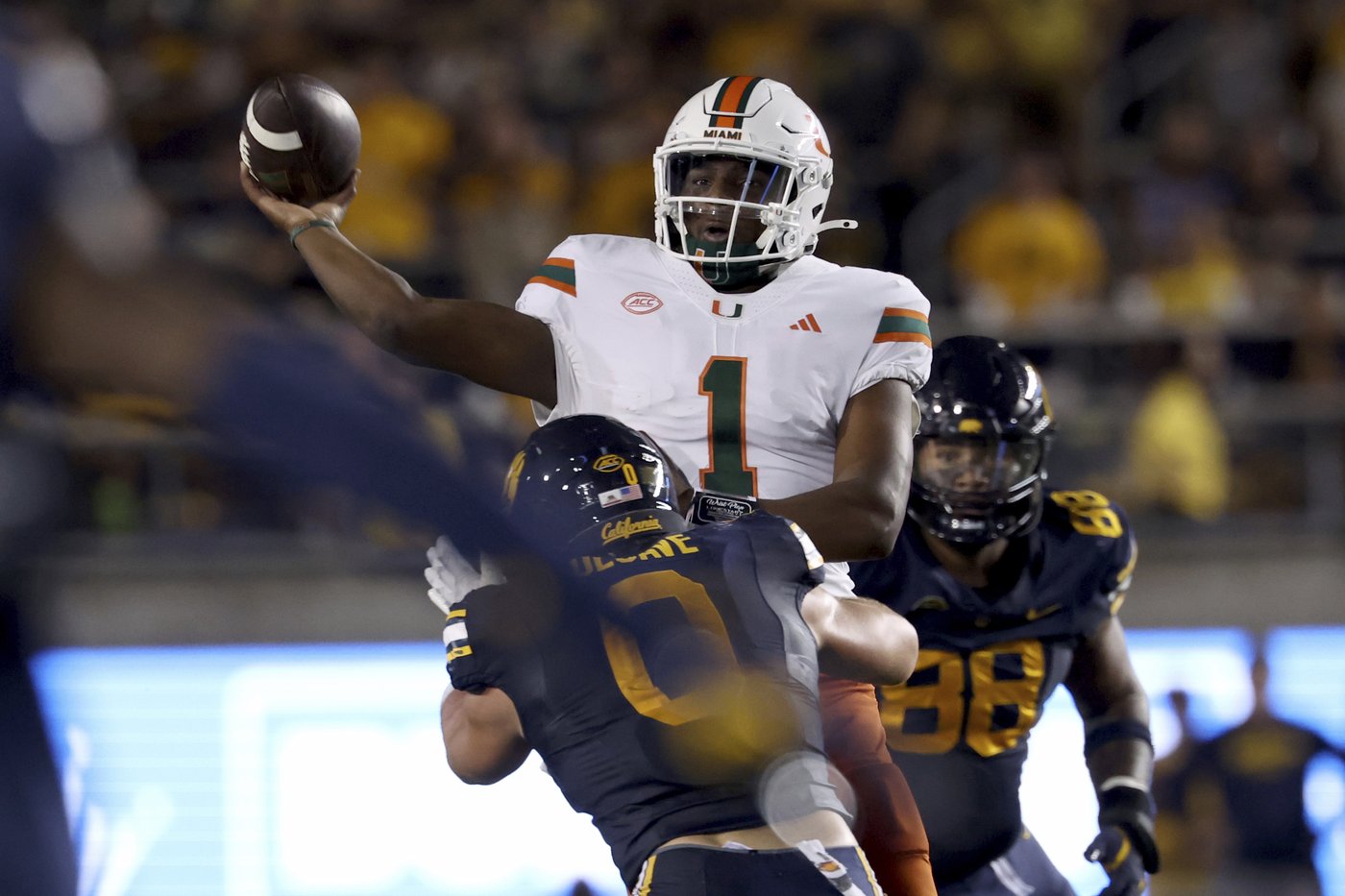 No. 8 Miami rallies from 25 points down to beat California 39-38 | iNFOnews.ca No. 8 Miami rallies from 25 points down to beat California 39-38 | iNFOnews.ca