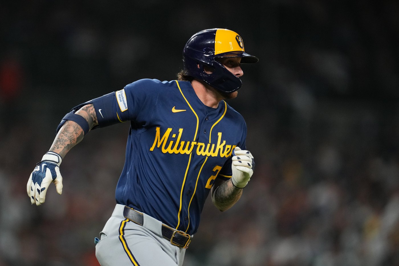 Brice Turang, David Hamilton help power the Brewers to 12-4 rout of Tigers | iNFOnews.ca
