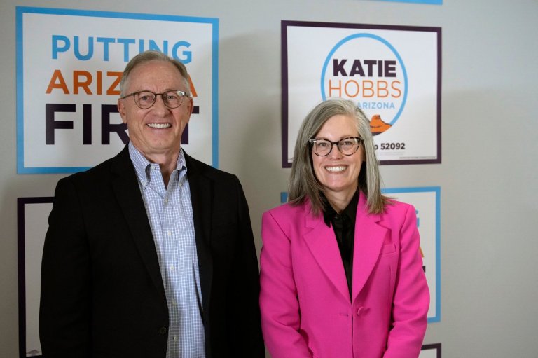 Democratic Arizona Gov. Katie Hobbs chooses former Republican Mayor John Giles as her running mate | iNFOnews.ca