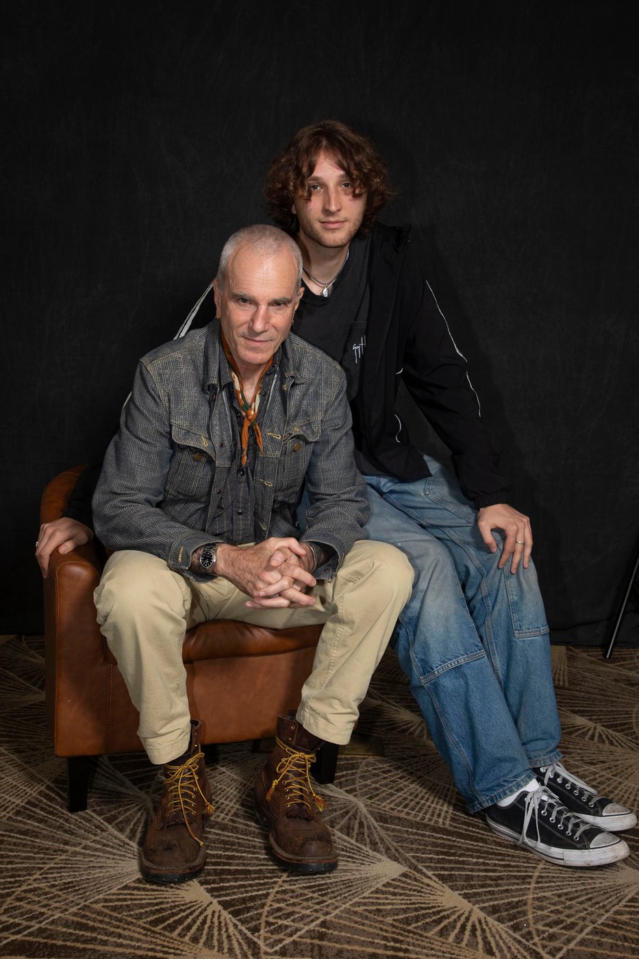 Daniel Day-Lewis, pulled out of retirement by his son, finds his acting fire still burns | iNFOnews.ca
