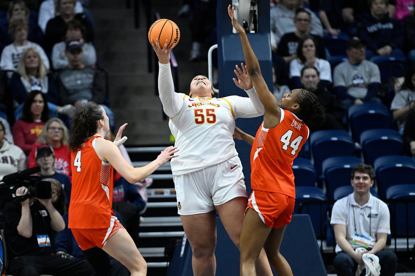 Oklahoma State women poised to make Big 12 run after signing transfers Audi Crooks and Liv McGill | iNFOnews.ca