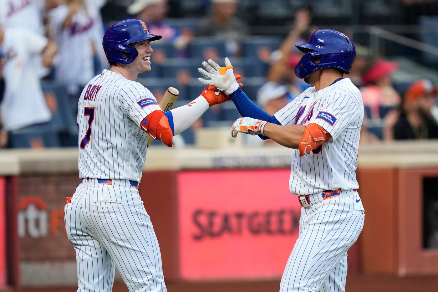 Mets use 5-run 5th inning to surge to 7-3 win over Royals | iNFOnews.ca