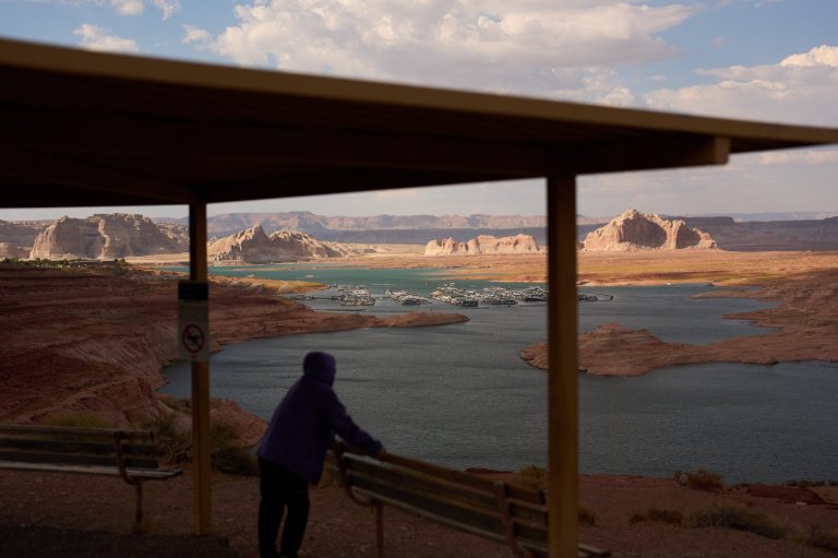 Colorado River plan to cut water amid drought brings uncertainty for cities and farmers | iNFOnews.ca