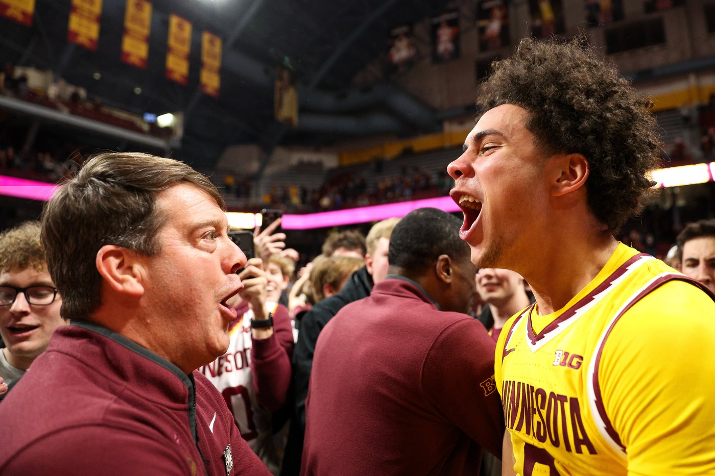 Gophers savor breakthrough game with upset of Spartans, as coach Niko Medved's impact begins to show | iNFOnews.ca Gophers savor breakthrough game with upset of Spartans, as coach Niko Medved's impact begins to show | iNFOnews.ca