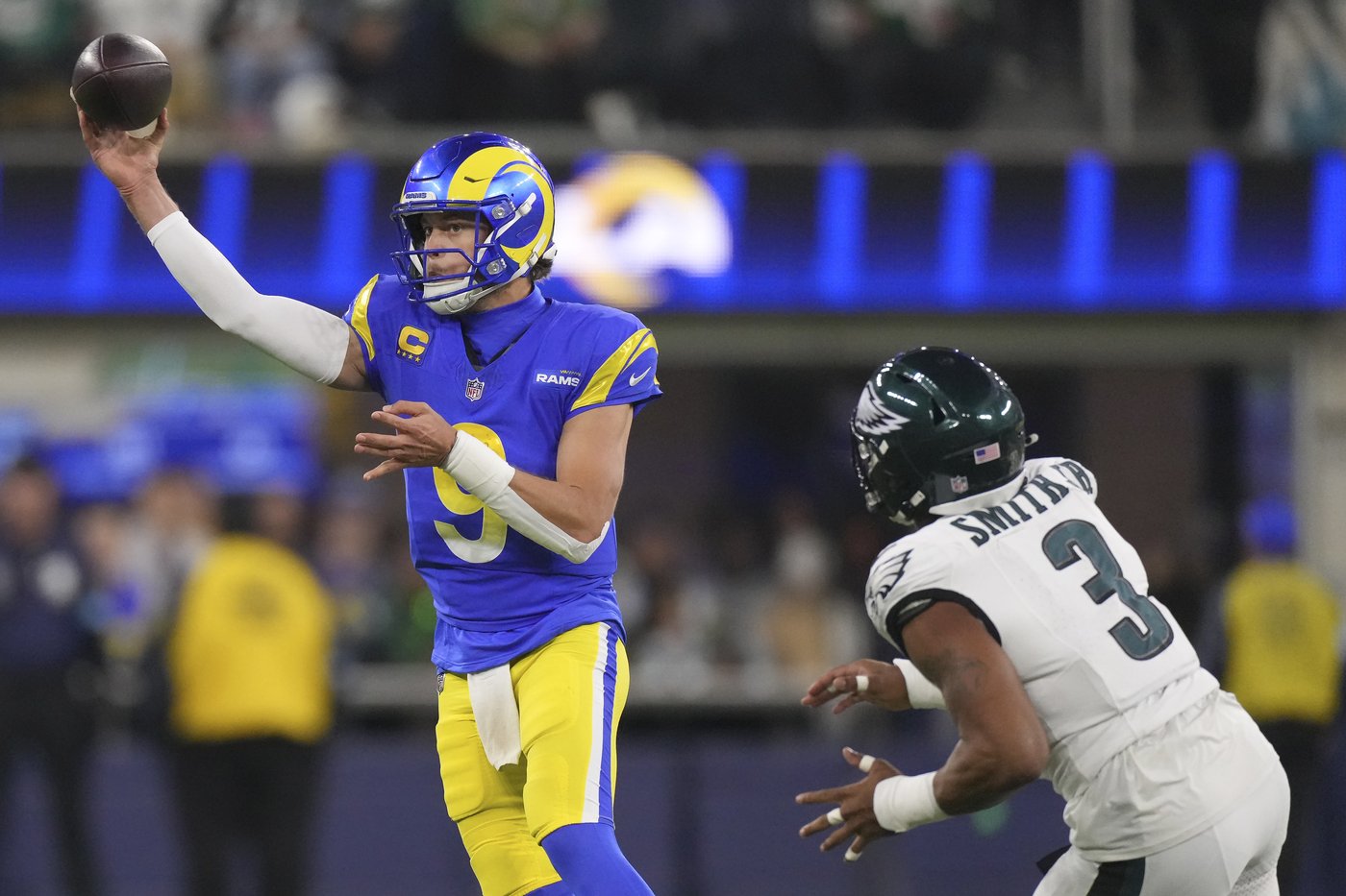 LA Rams' blowout loss to Eagles shows they're far from title contention, but not the playoff race | iNFOnews.ca