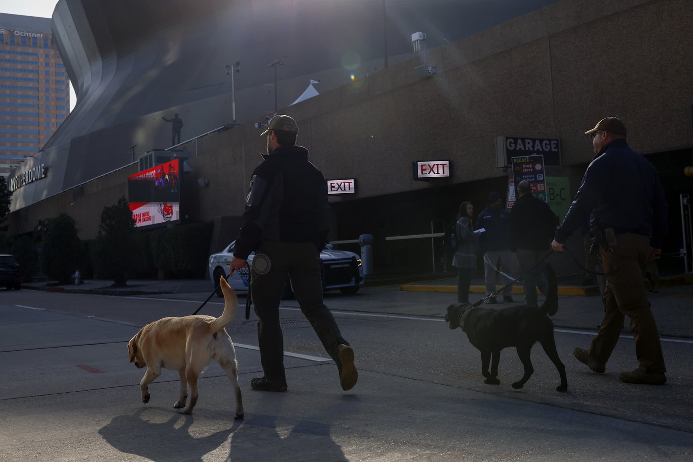 Superdome re-opens from lockdown for the Sugar Bowl CFP quarterfinal between Georgia and Notre Dame | iNFOnews.ca