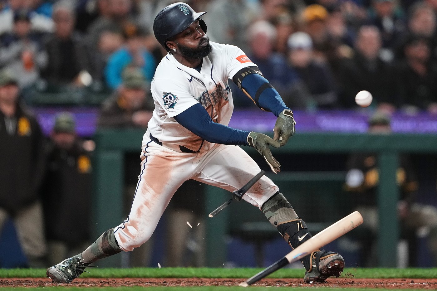 Vásquez tosses 6 scoreless innings, Miller gets MLB-best 14th save as Padres beat Mariners 2-0 | iNFOnews.ca Vásquez tosses 6 scoreless innings, Miller gets MLB-best 14th save as Padres beat Mariners 2-0 | iNFOnews.ca