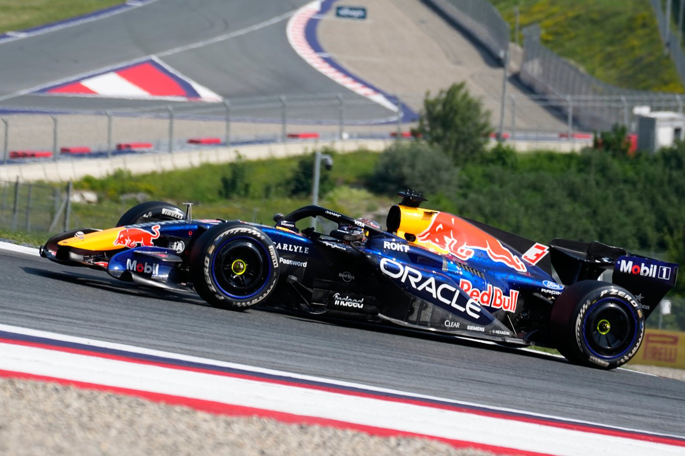 Max Verstappen predicts a strange British Grand Prix after battery power trouble made him laugh | iNFOnews.ca