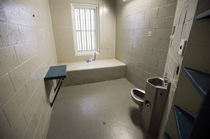 Prison suicide report harshly critical of Corrections Canada procedures | iNFOnews.ca CP29835851