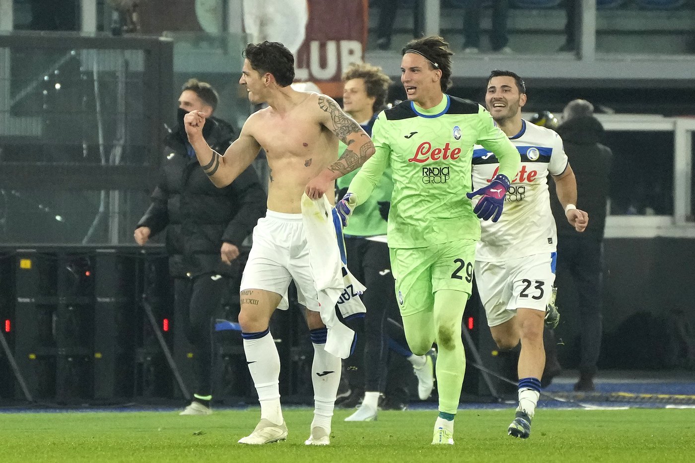 Ranieri returns to Rome and Roma players show support for Bove on emotional night | iNFOnews.ca