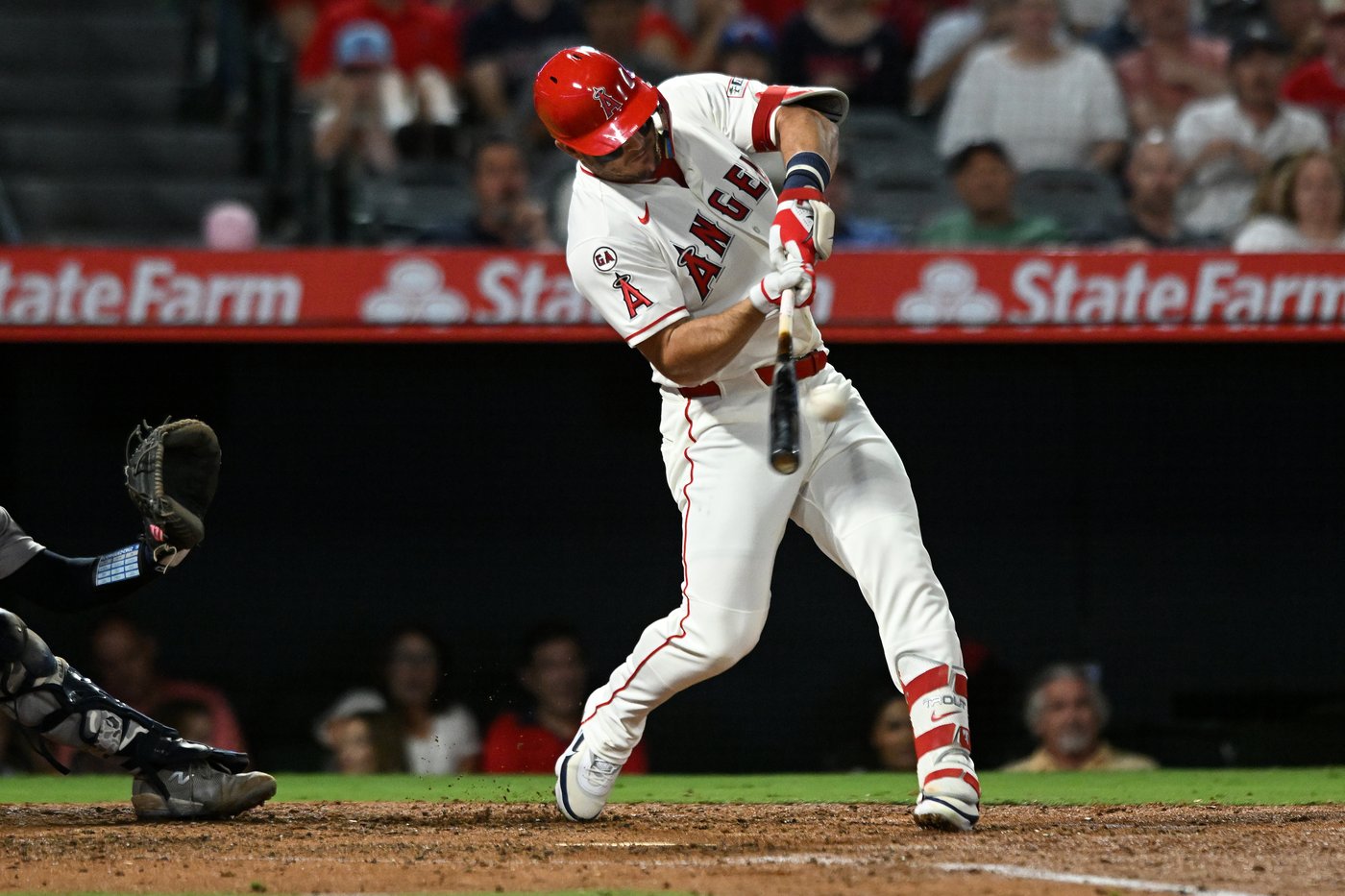 Angels end 7-game slide with 10-1 win over sloppy Yankees behind Grissom and Ureña | iNFOnews.ca