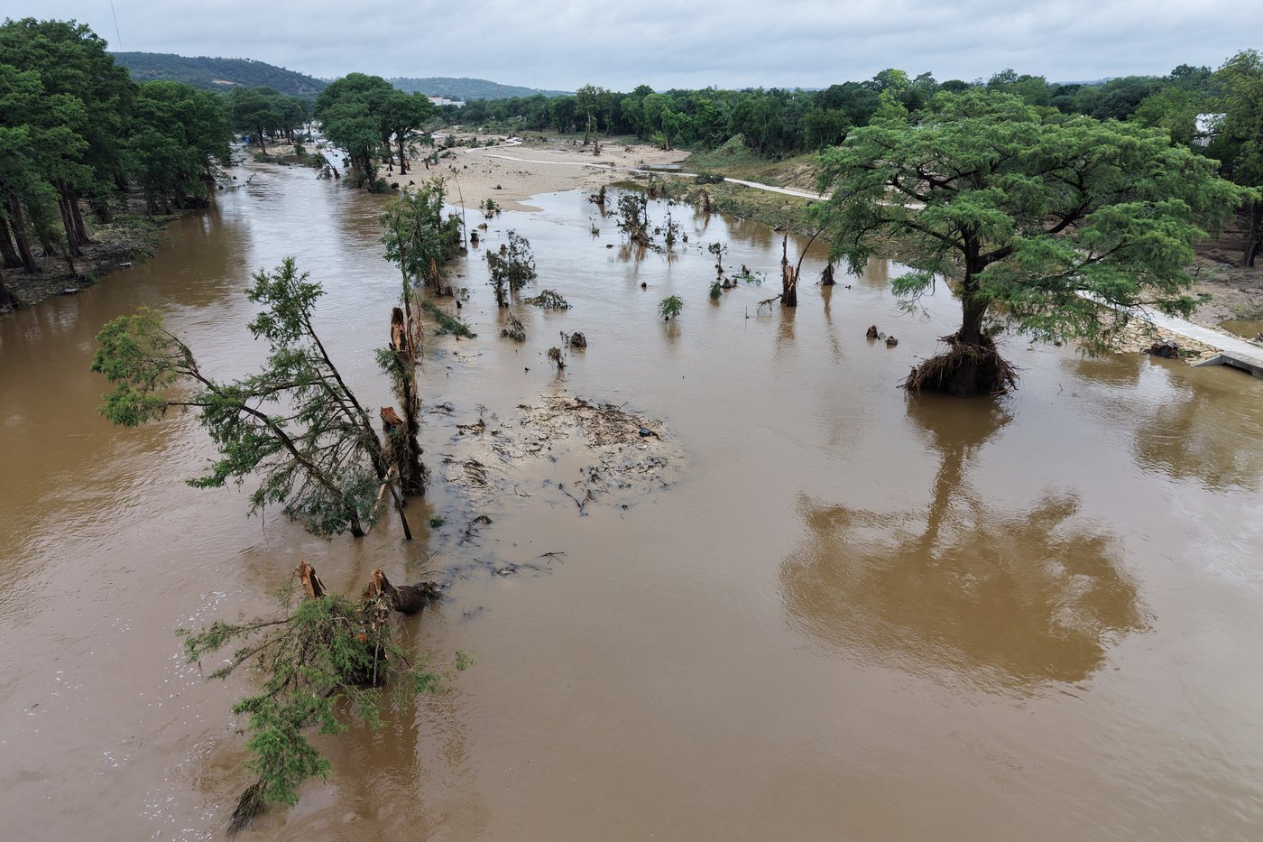 Catastrophic flooding sweeps across Texas, in photos | iNFOnews.ca