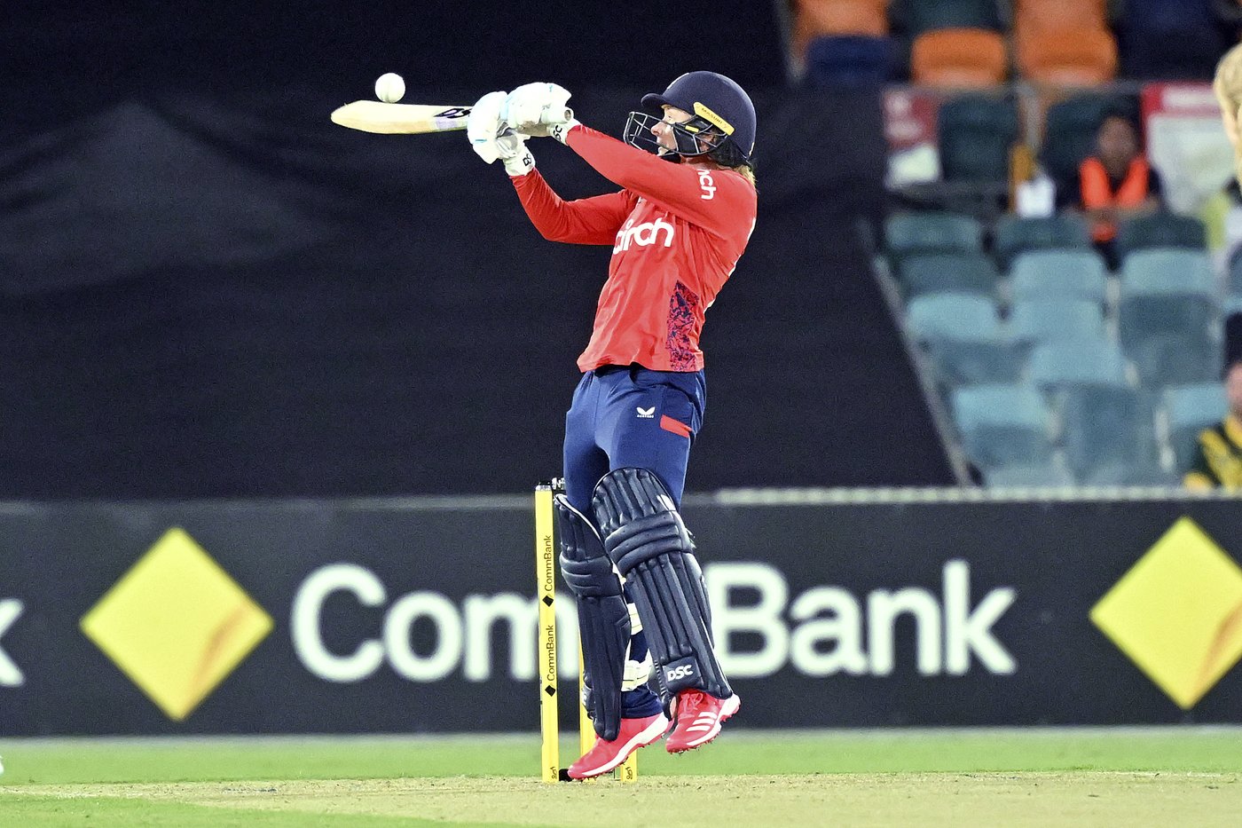 Australia's women win Ashes series with another T20 victory over England | iNFOnews.ca