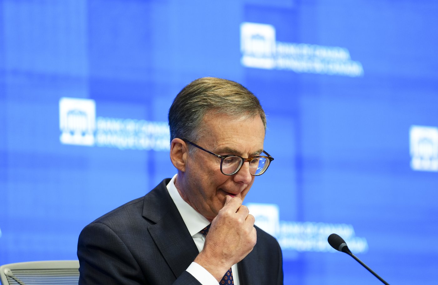 Bank of Canada expected to hold key rate, move to sidelines after an uncertain 2025 | iNFOnews.ca