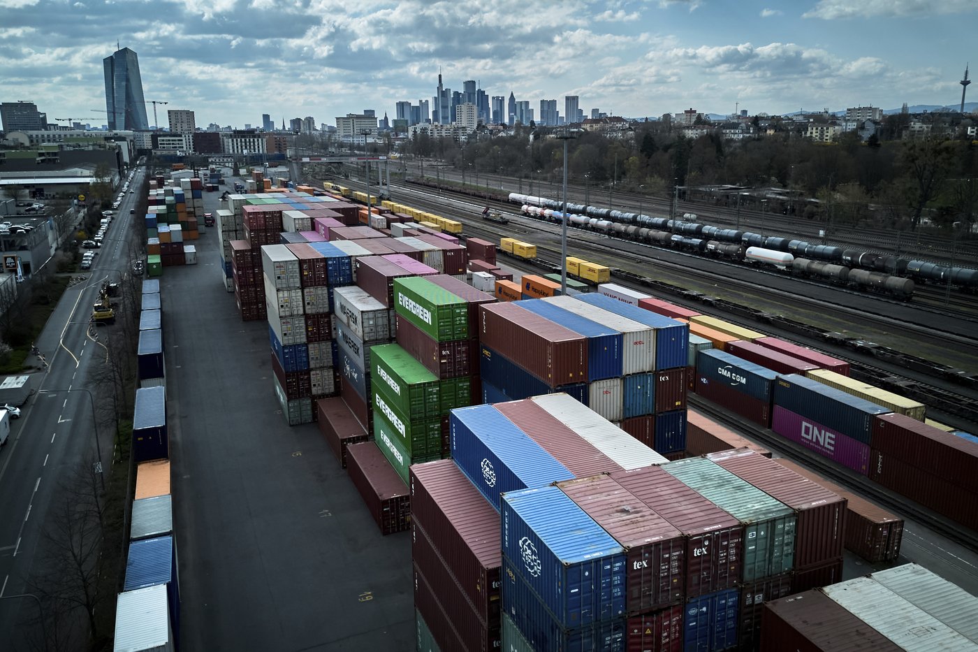 Trump announces 30% tariffs against EU, Mexico to begin Aug. 1, rattling major US trading partners | iNFOnews.ca Trump announces 30% tariffs against EU, Mexico to begin Aug. 1, rattling major US trading partners | iNFOnews.ca