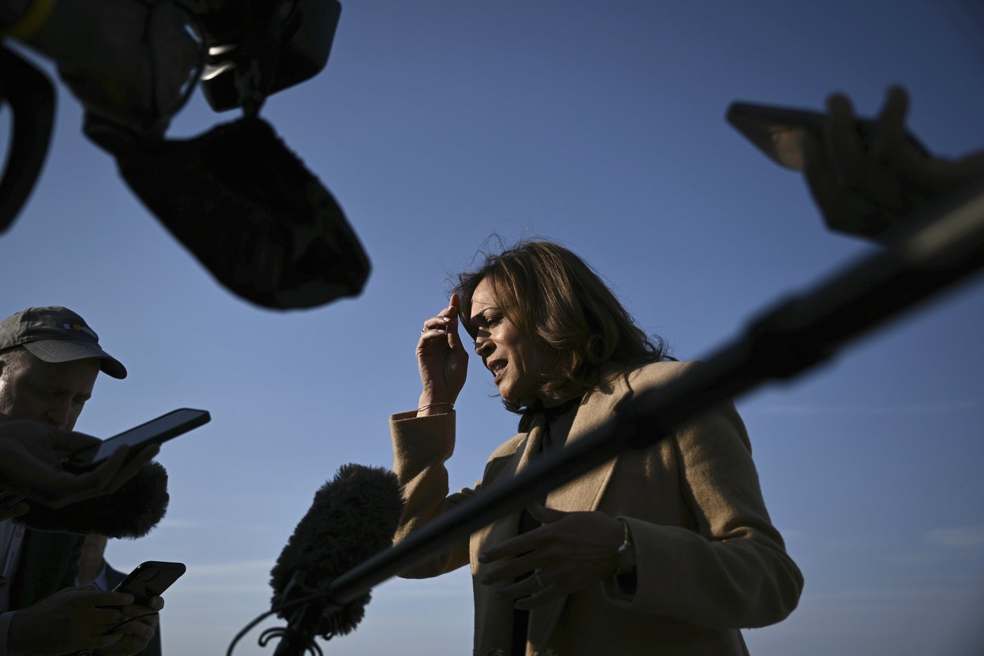 Doctor deems Harris in 'excellent health.' Her team aims to contrast with Trump's scant medical info | iNFOnews.ca Doctor deems Harris in 'excellent health.' Her team aims to contrast with Trump's scant medical info | iNFOnews.ca