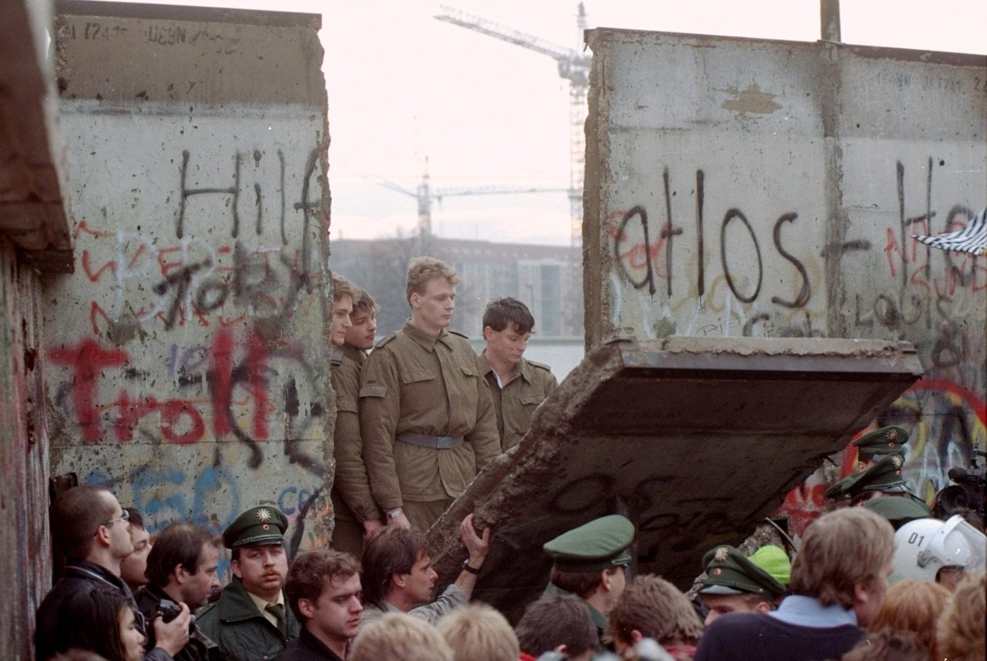 PHOTO COLLECTION: Germany Berlin Wall Anniversary | iNFOnews.ca