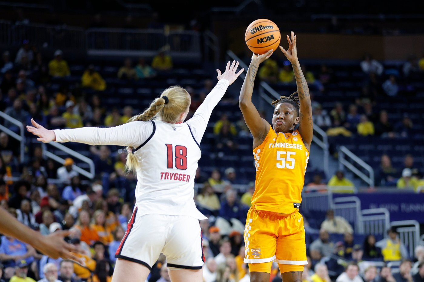 No. 7 NC State tops No. 10 Tennessee 76-61, Lady Vols lose 8 in a row for 1st time in NCAA era | iNFOnews.ca No. 7 NC State tops No. 10 Tennessee 76-61, Lady Vols lose 8 in a row for 1st time in NCAA era | iNFOnews.ca