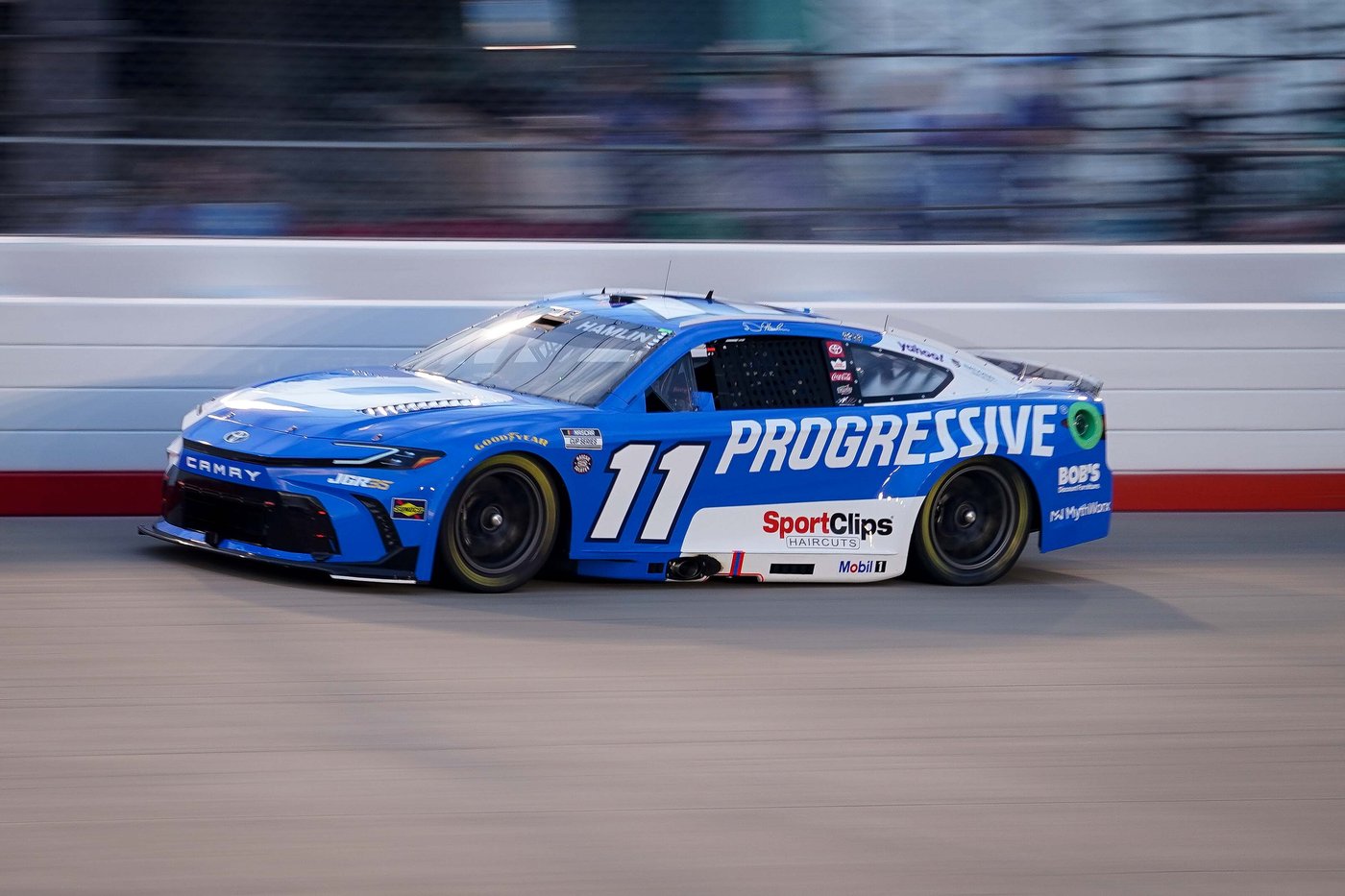 Denny Hamlin storms back from a pole-start penalty to win at Nashville Superspeedway | iNFOnews.ca