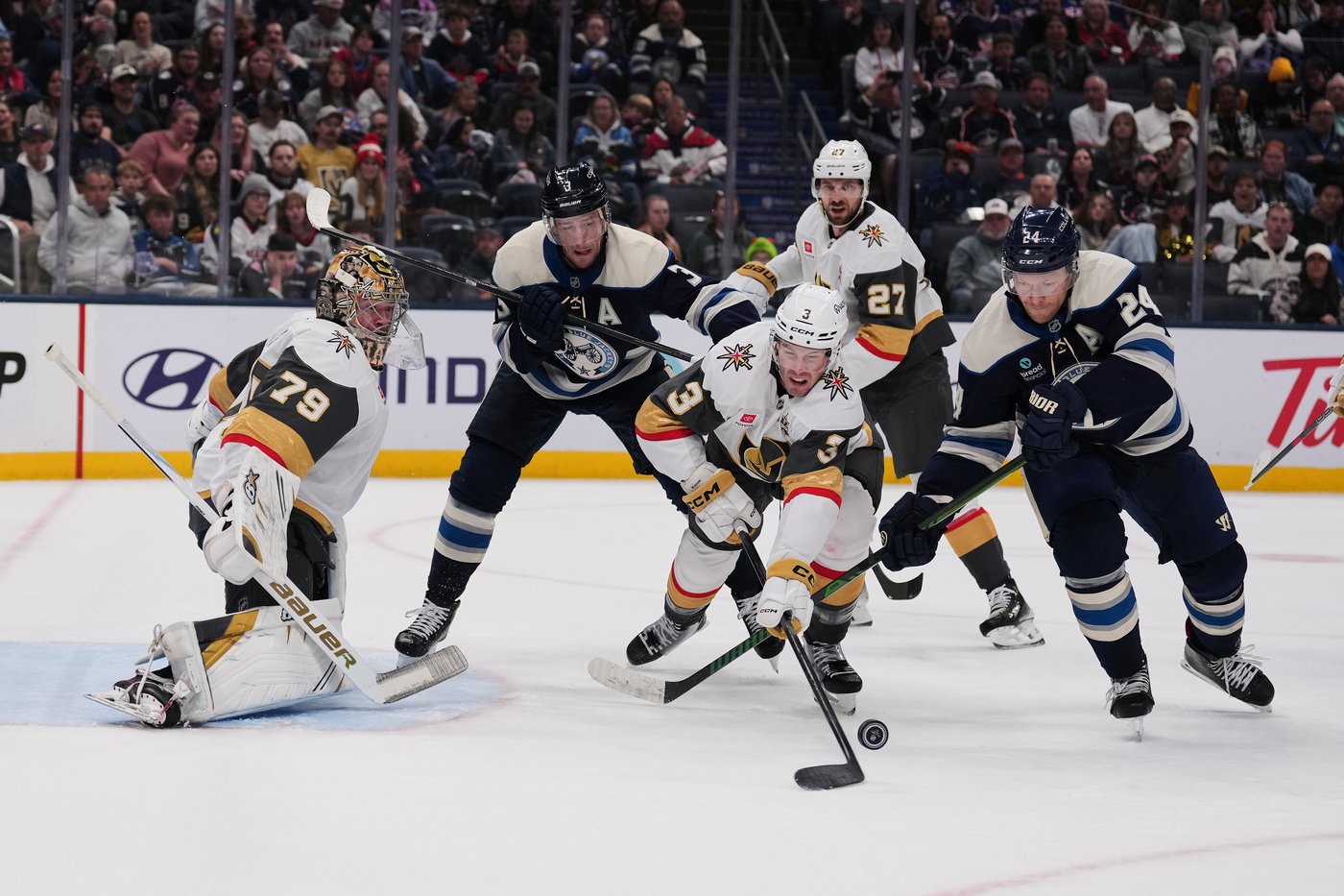 Fantilli scores on OT power play as Blue Jackets edge Golden Knights 2-1 | iNFOnews.ca