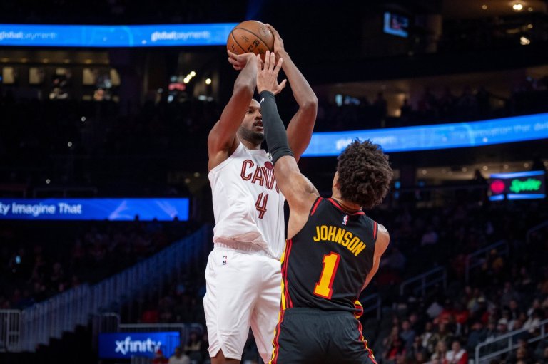 Jalen Johnson's triple-double leads Hawks to 130-123 victory over Cavaliers in NBA Cup game | iNFOnews.ca