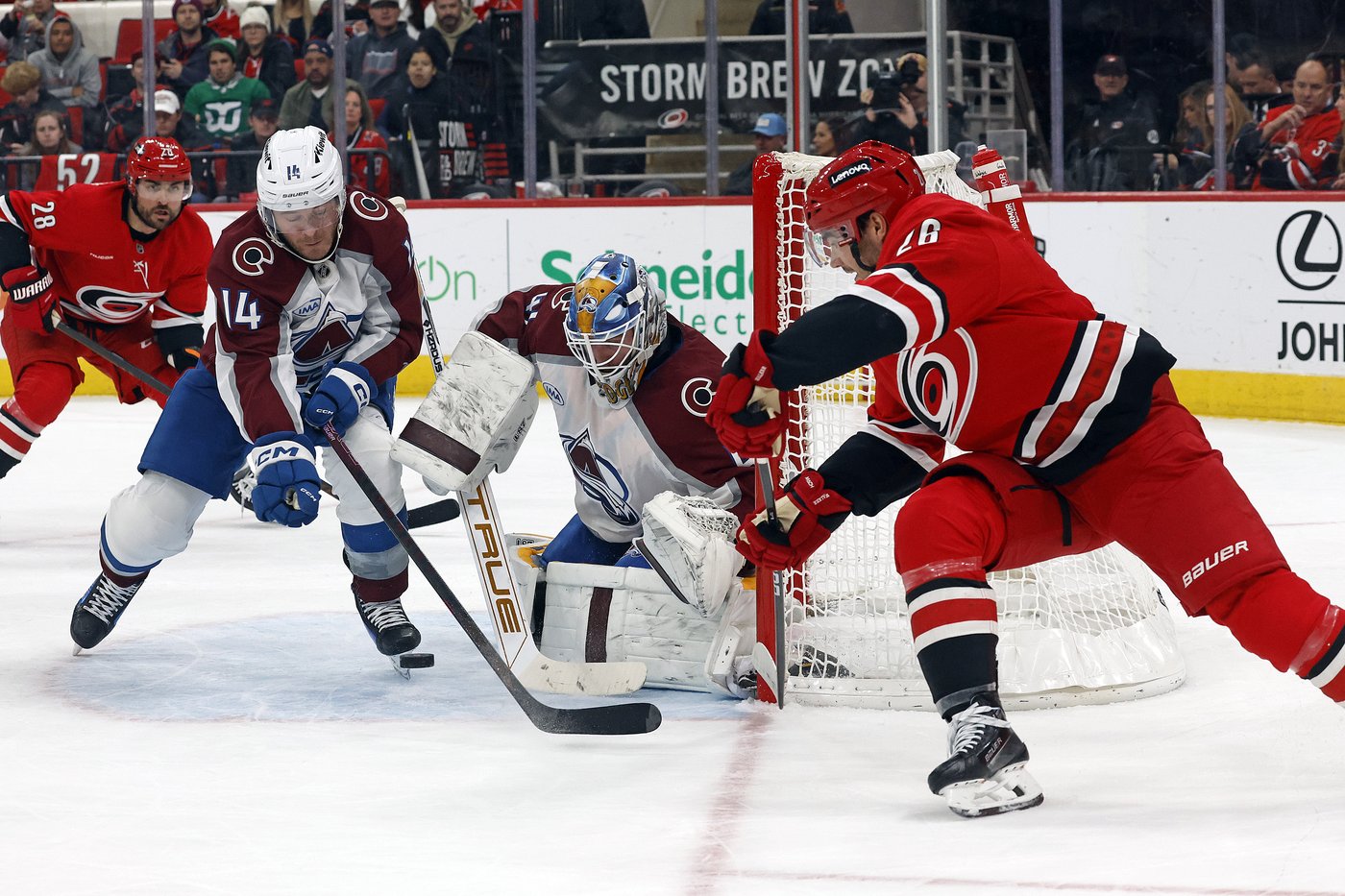 Necas, Svechnikov lead Hurricanes to 5-3 win over Avalanche | iNFOnews.ca
