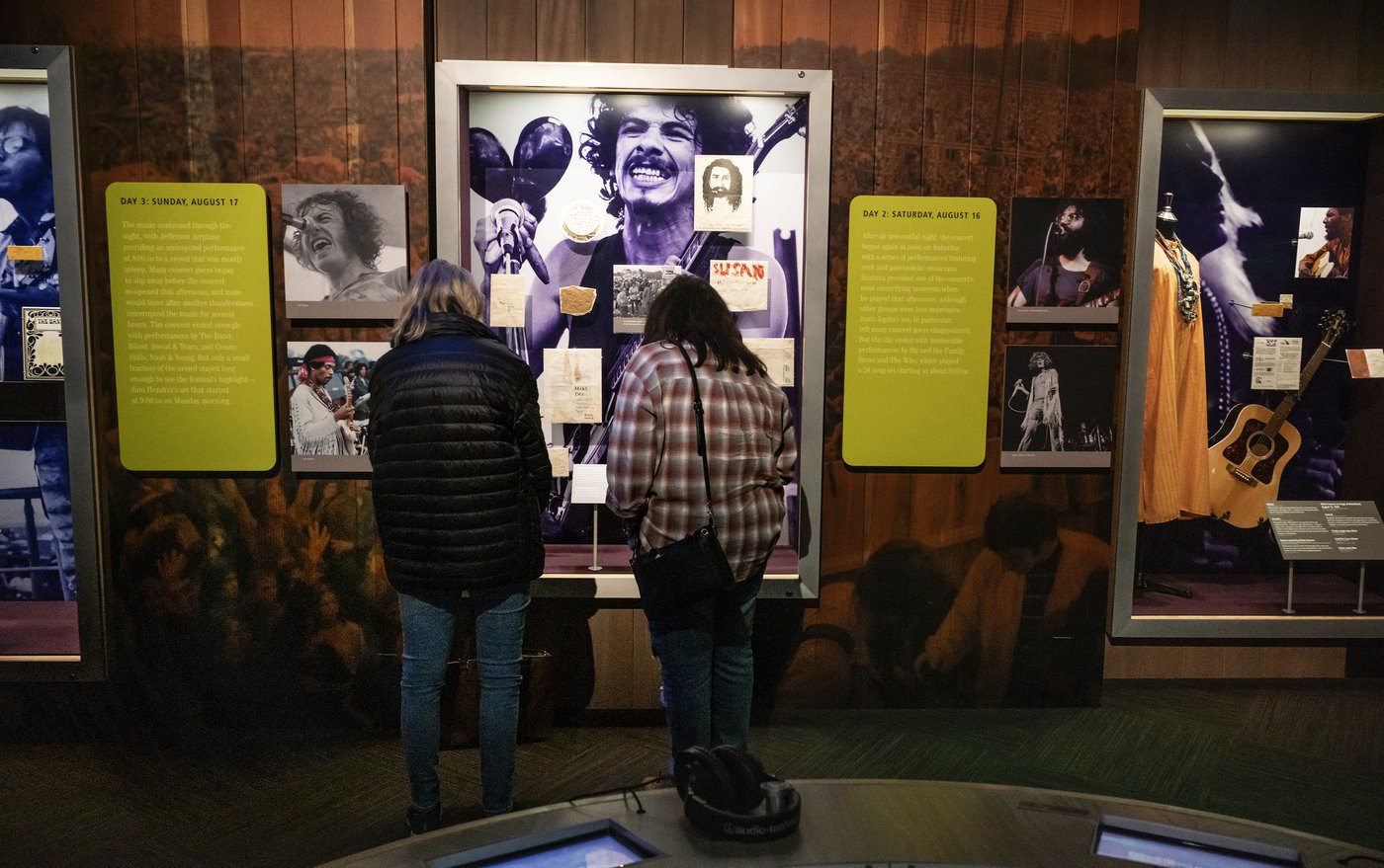 Aging and ailing, 'Message Tree' at Woodstock concert site is reluctantly cut down | iNFOnews.ca