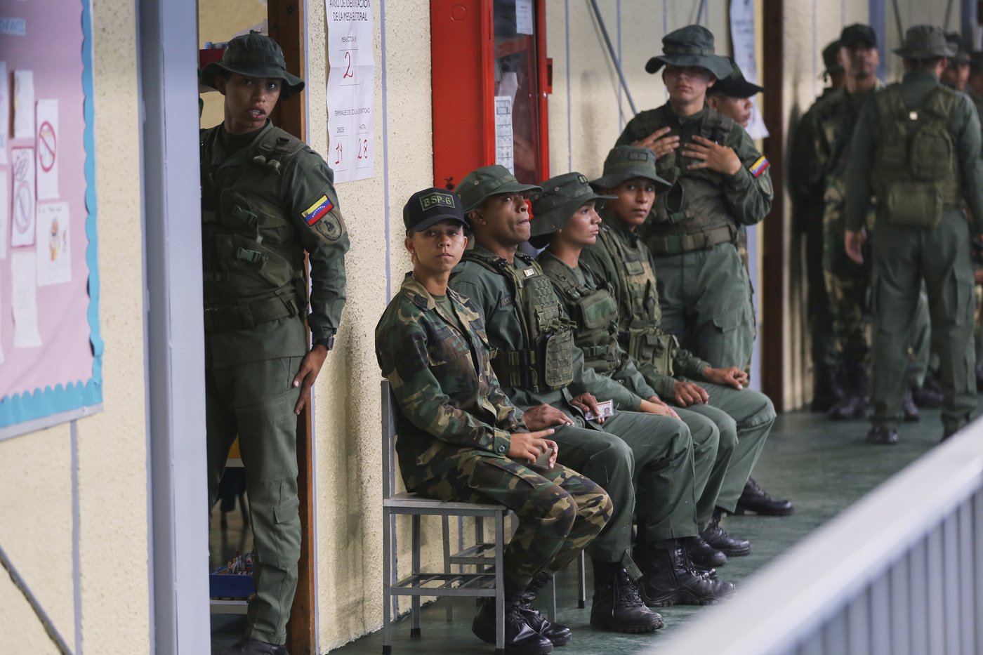 Many Venezuelan voters, frustrated and disillusioned, skip election for lawmakers and governors | iNFOnews.ca Many Venezuelan voters, frustrated and disillusioned, skip election for lawmakers and governors | iNFOnews.ca