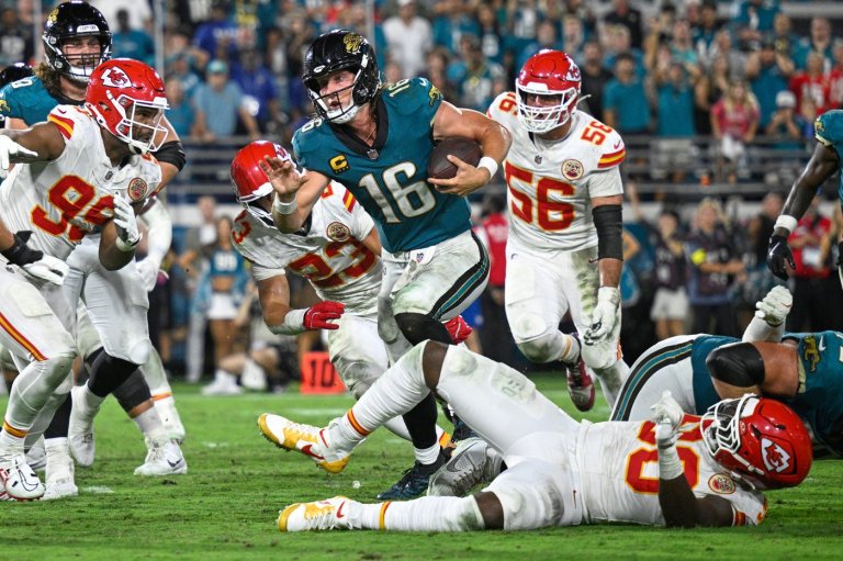 Jaguars counting on more heart-pounding plays than head-scratching ones from QB Trevor Lawrence | iNFOnews.ca