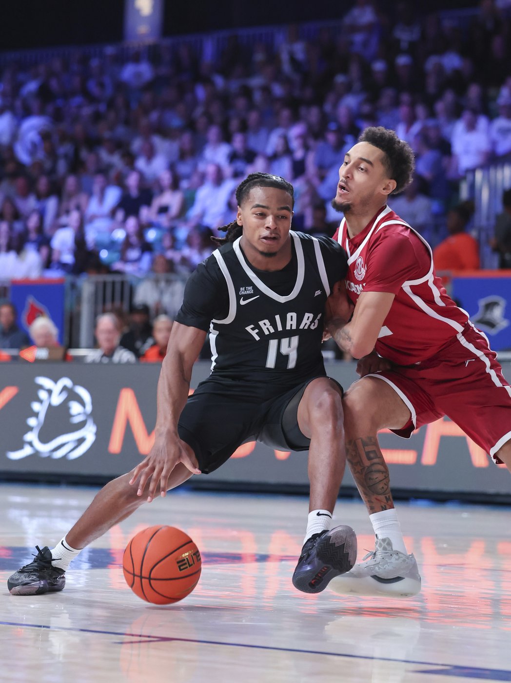Oklahoma hangs on to beat Providence 79-77 in wild finish at Battle 4 Atlantis | iNFOnews.ca
