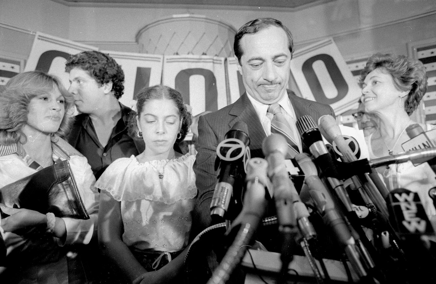 Cuomo hasn't condemned bigoted attacks on Mamdani. In 1977 race, his father took another approach | iNFOnews.ca Cuomo hasn't condemned bigoted attacks on Mamdani. In 1977 race, his father took another approach | iNFOnews.ca