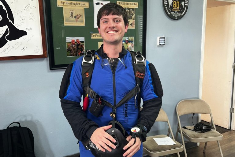Skydivers killed in Missouri plane crash found thrills and peace through jumping | iNFOnews.ca