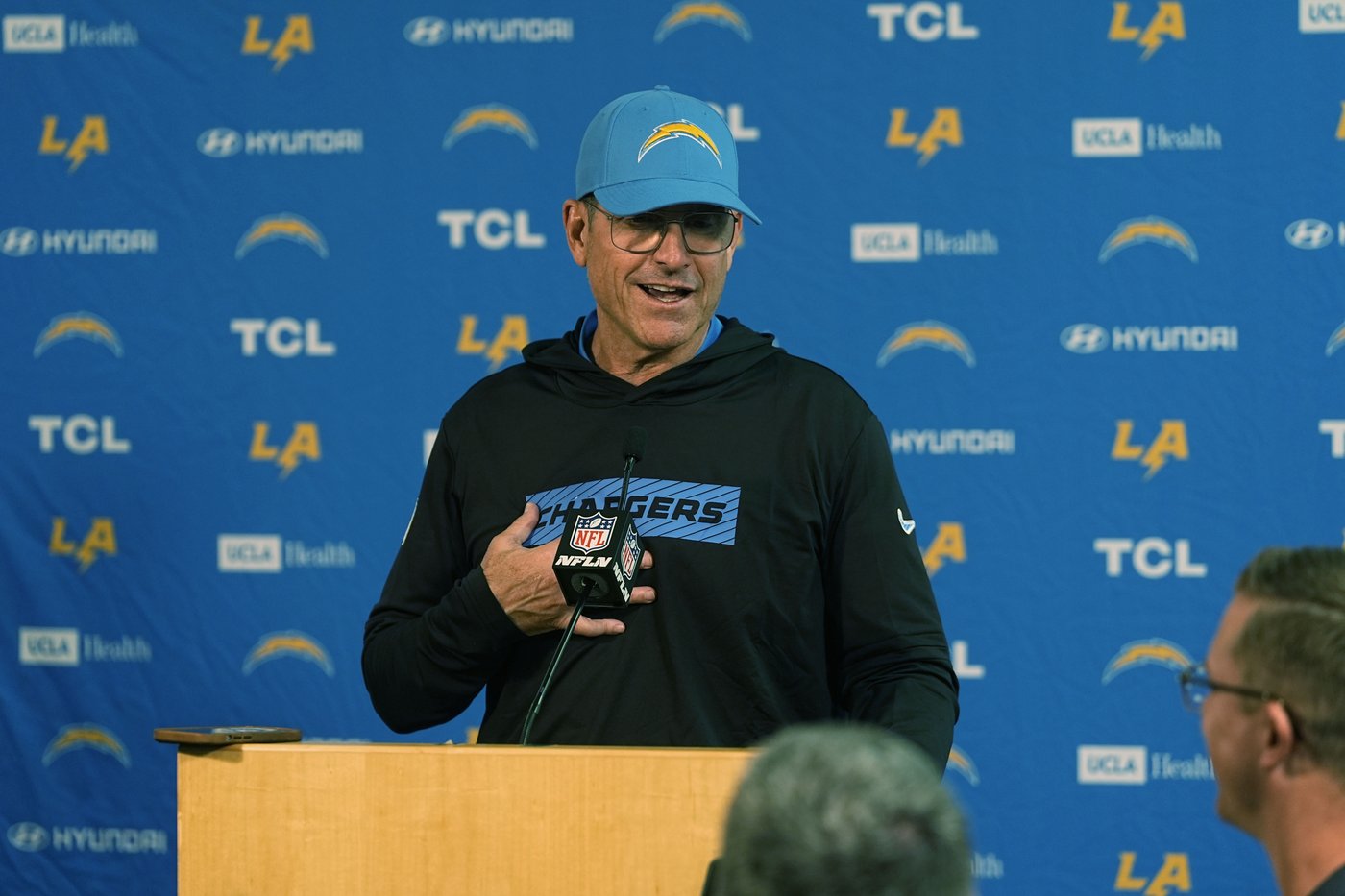 Jim Harbaugh misses part of Chargers' win over Broncos for treatment of irregular heartbeat | iNFOnews.ca