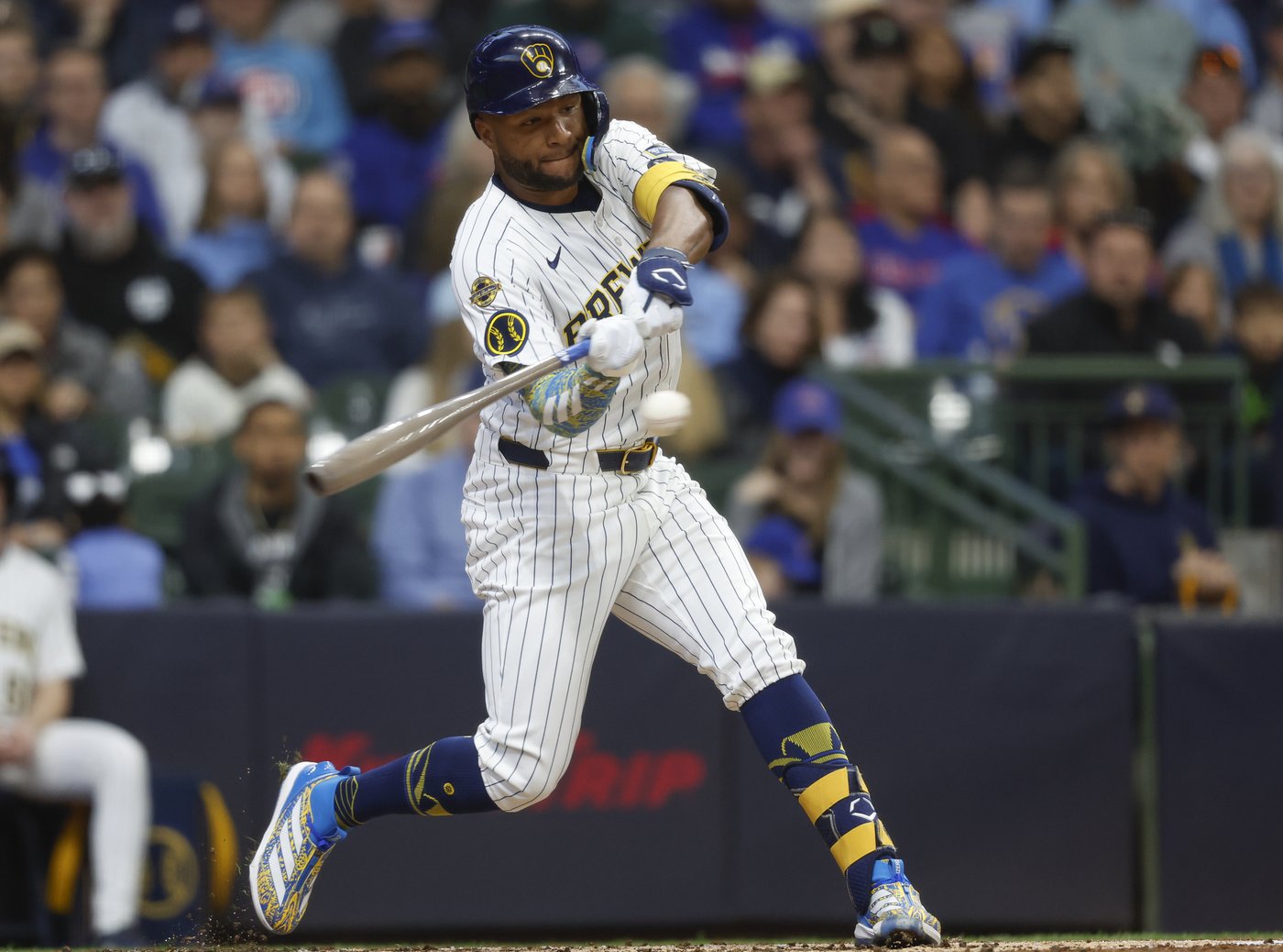 Crow-Armstrong homers for 3rd time in 2 nights as Cubs defeat Brewers 6-2 | iNFOnews.ca
