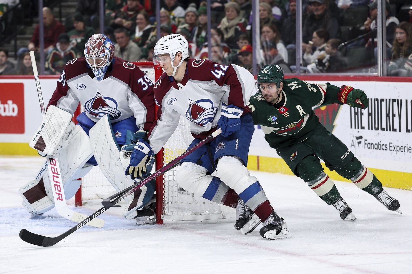 Nathan MacKinnon has goal and an assist in Avalanche's 6-1 victory over Wild | iNFOnews.ca