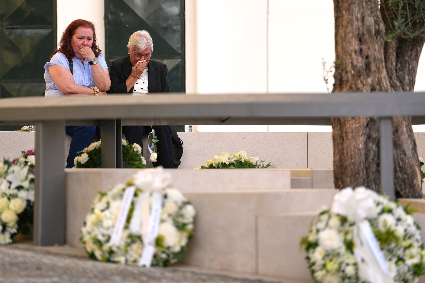 A year after crash of an iconic Lisbon streetcar, a memorial but no promises for restored service | iNwheels