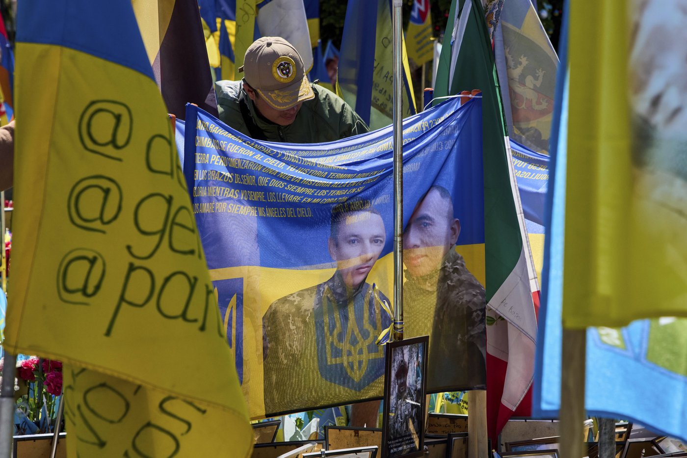 Grieving father launches group supporting families of volunteers lost in Ukraine | iNFOnews.ca