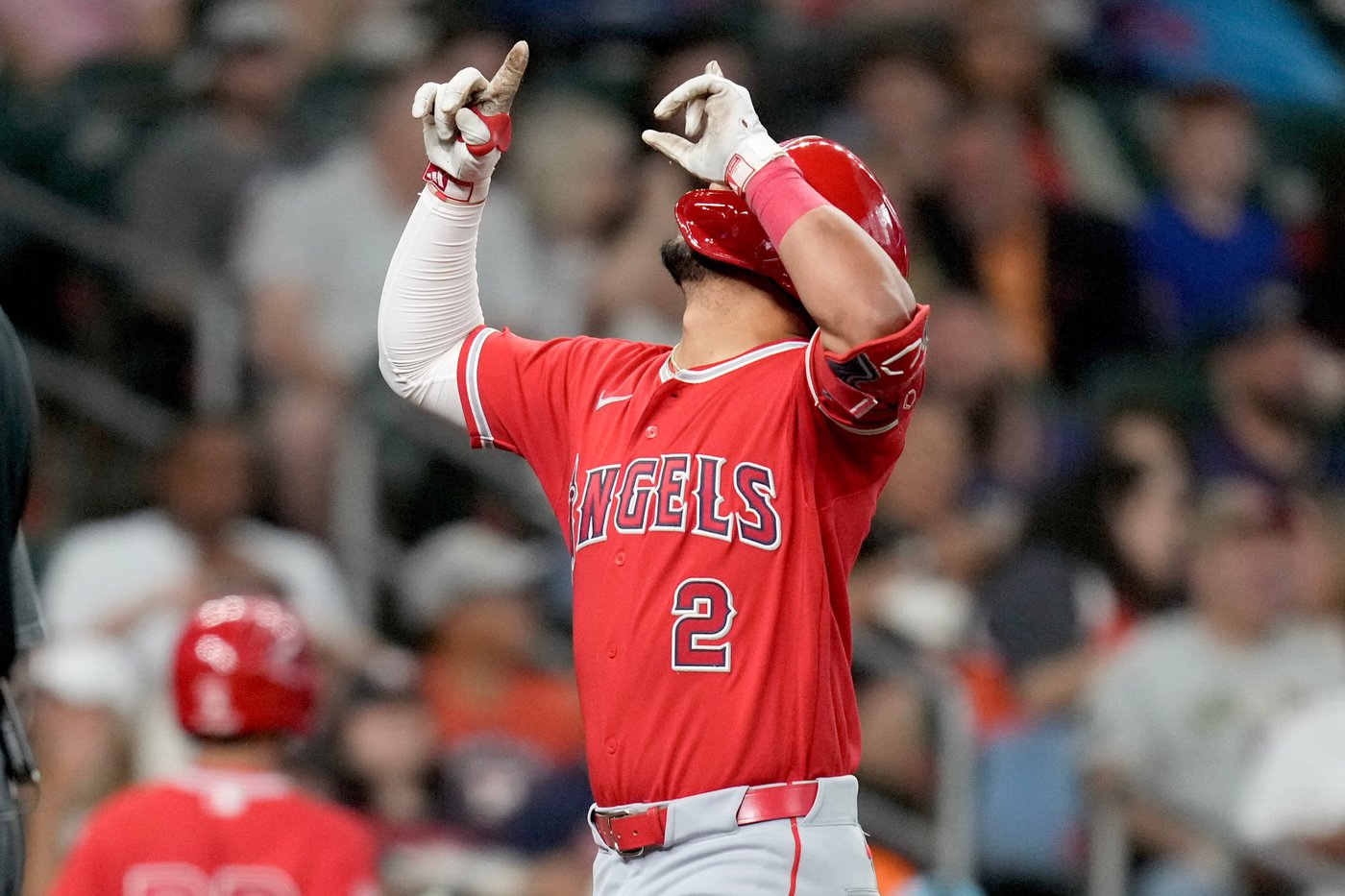 Correa, Paredes fuel 8-run inning in Astros 11-9 comeback victory over Angels | iNFOnews.ca Correa, Paredes fuel 8-run inning in Astros 11-9 comeback victory over Angels | iNFOnews.ca