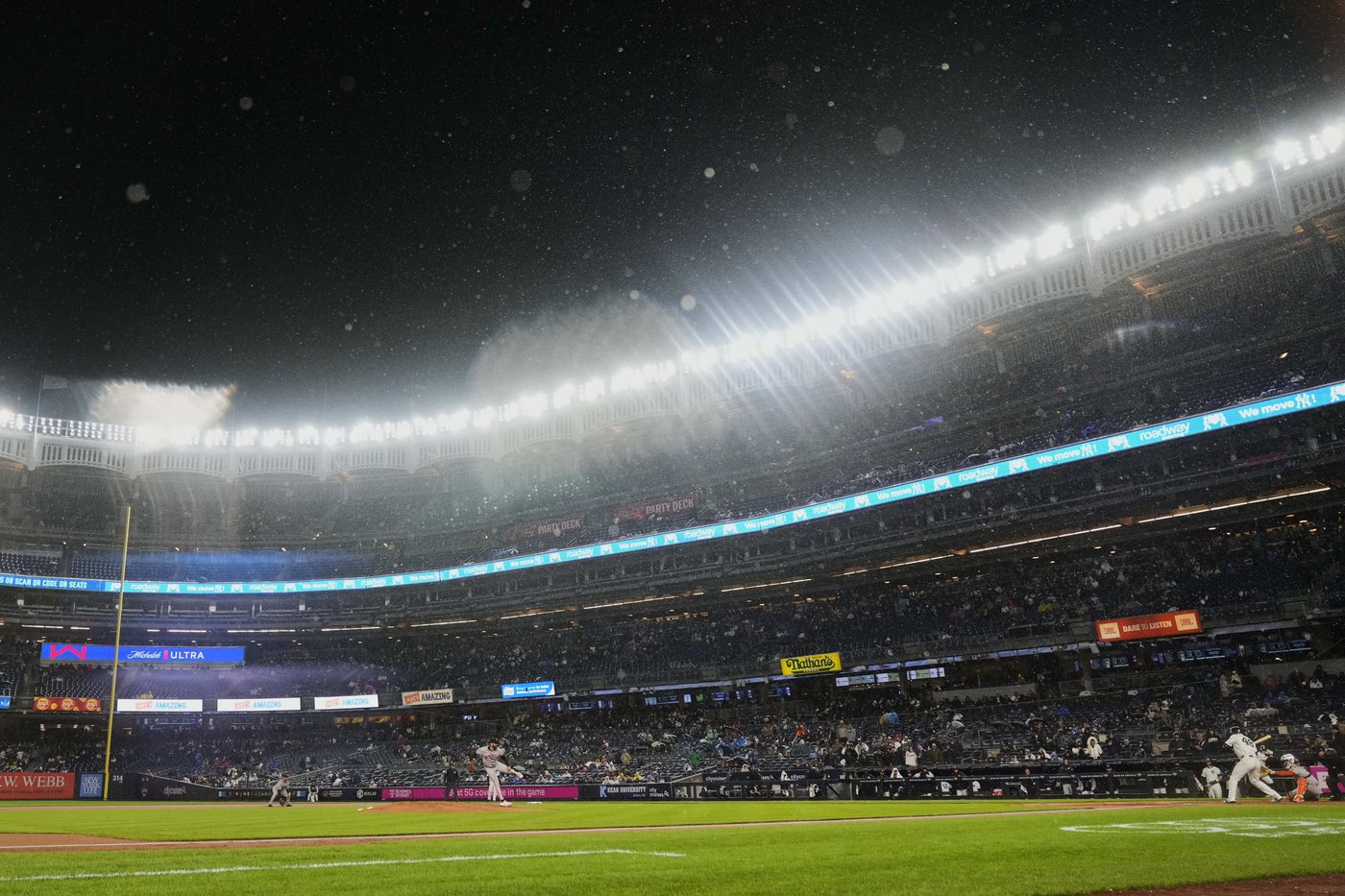 Lee, Wade have big hits as Stroman chased in 5-run 1st, Giants beat Yanks 9-1 in rain-shortened game | iNFOnews.ca