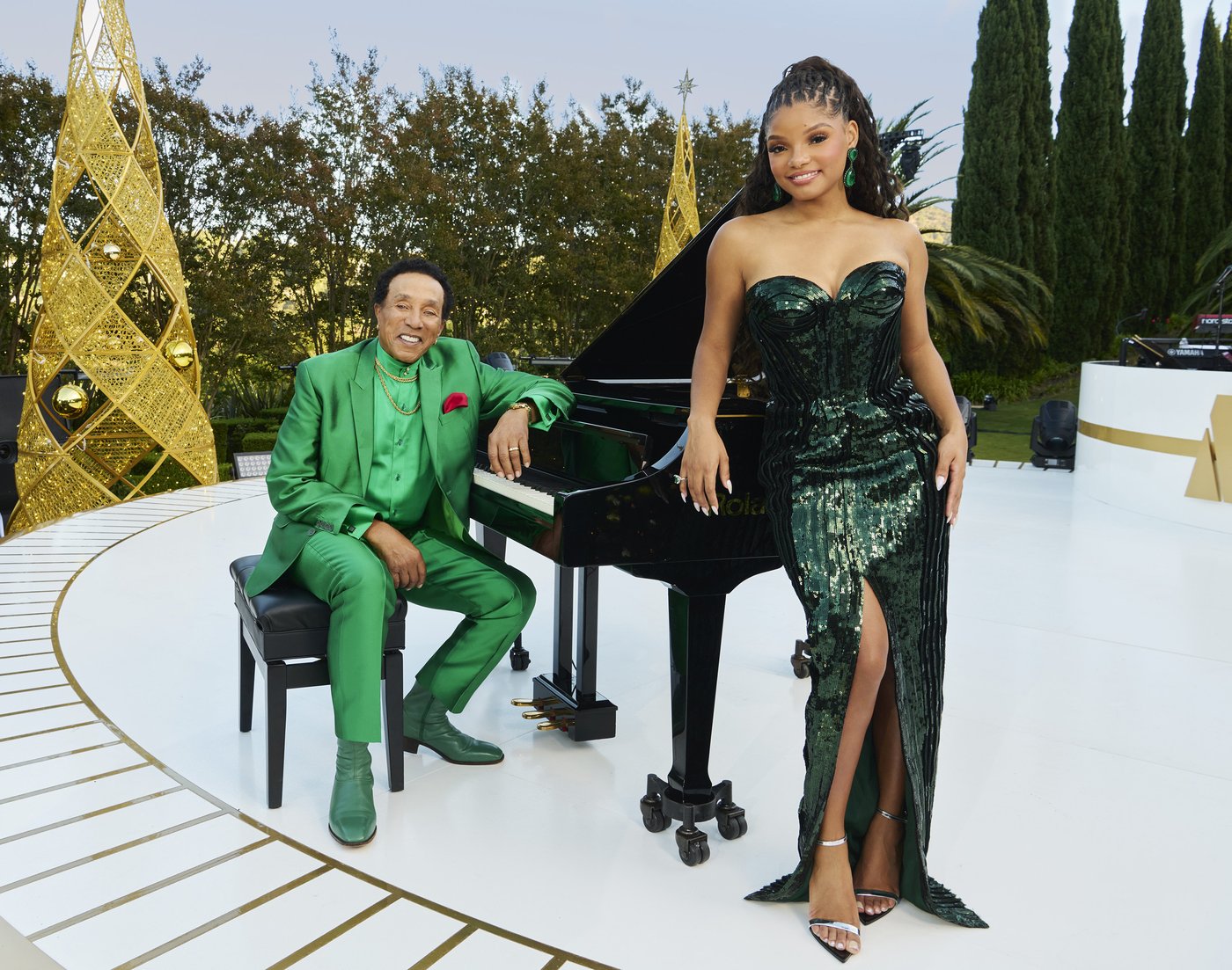 10 options from Santa's big bag of Christmas TV programming | iNFOnews.ca