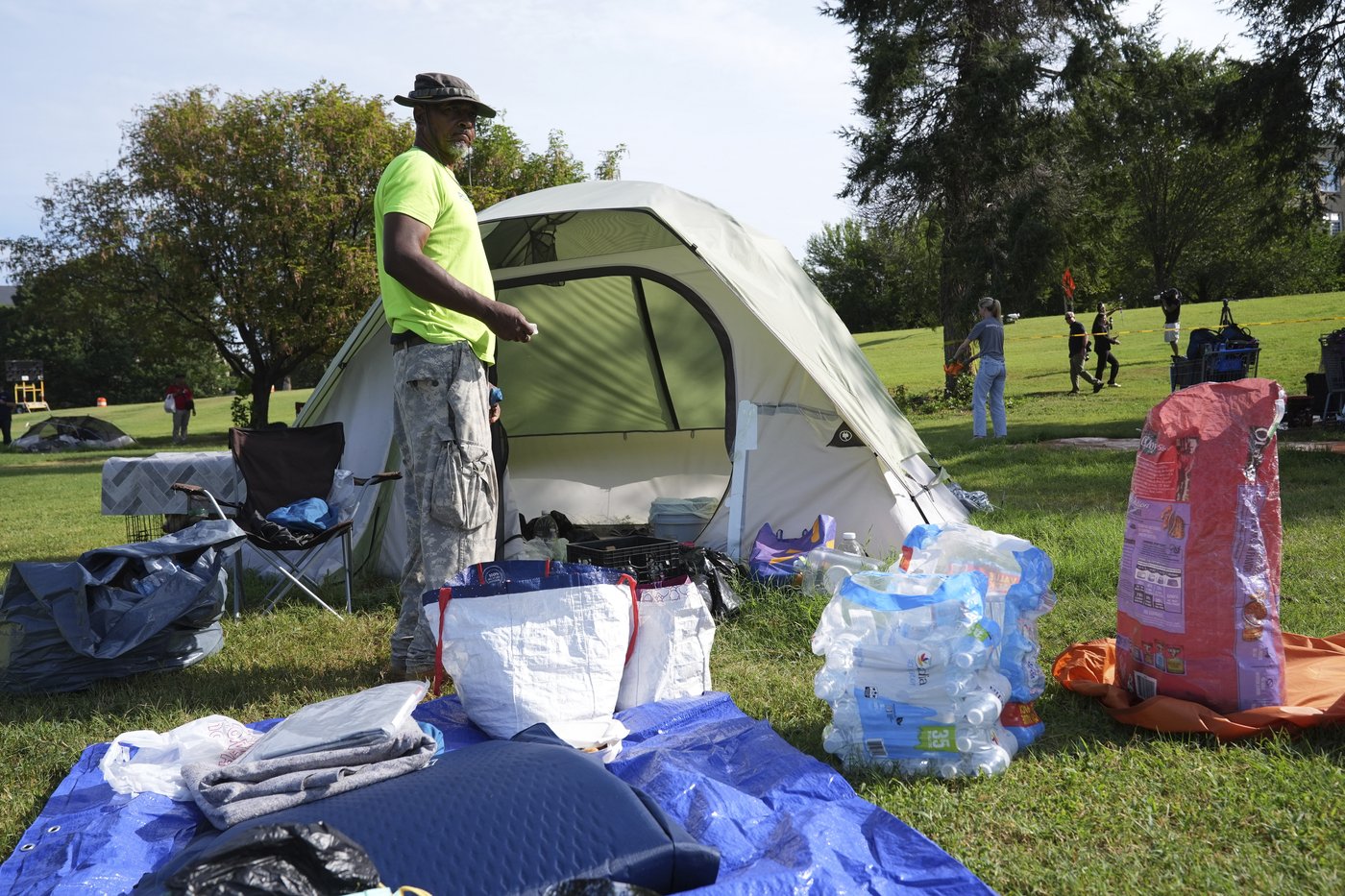 Trump's 'safe and beautiful' move against DC homeless camps looks like ugliness to those targeted | iNFOnews.ca