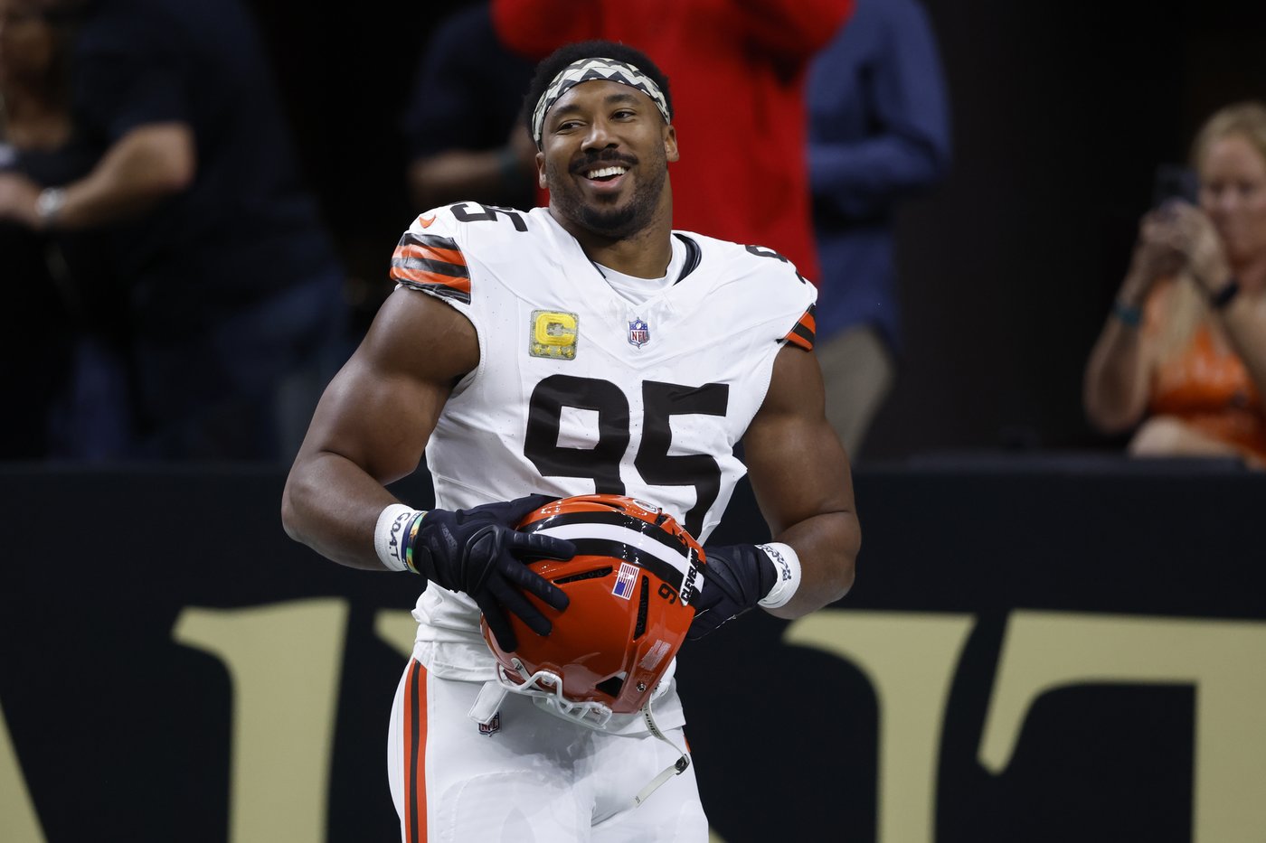 First-place Steelers visit rival Browns on Thursday night with teams at opposite ends of AFC North | iNFOnews.ca