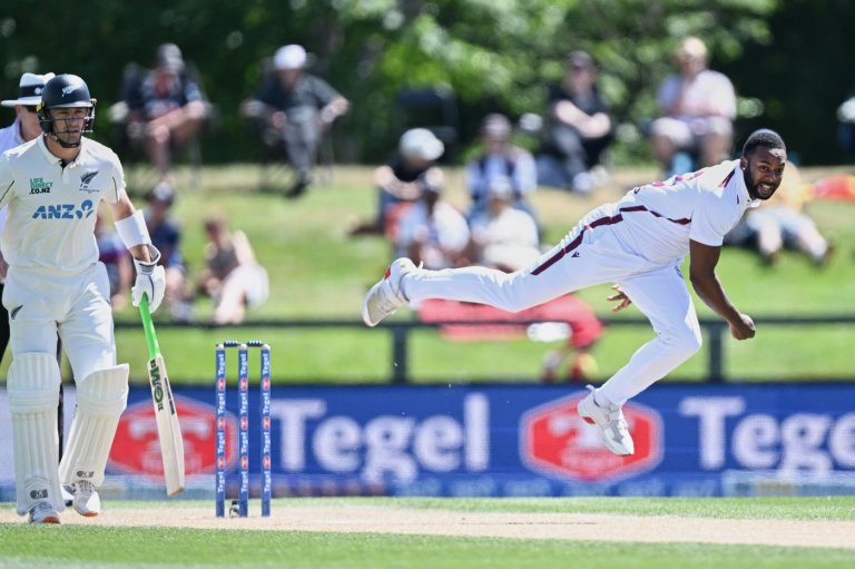 New Zealand sets the West Indies 531 to win on the 4th day of the 1st cricket test | iNFOnews.ca