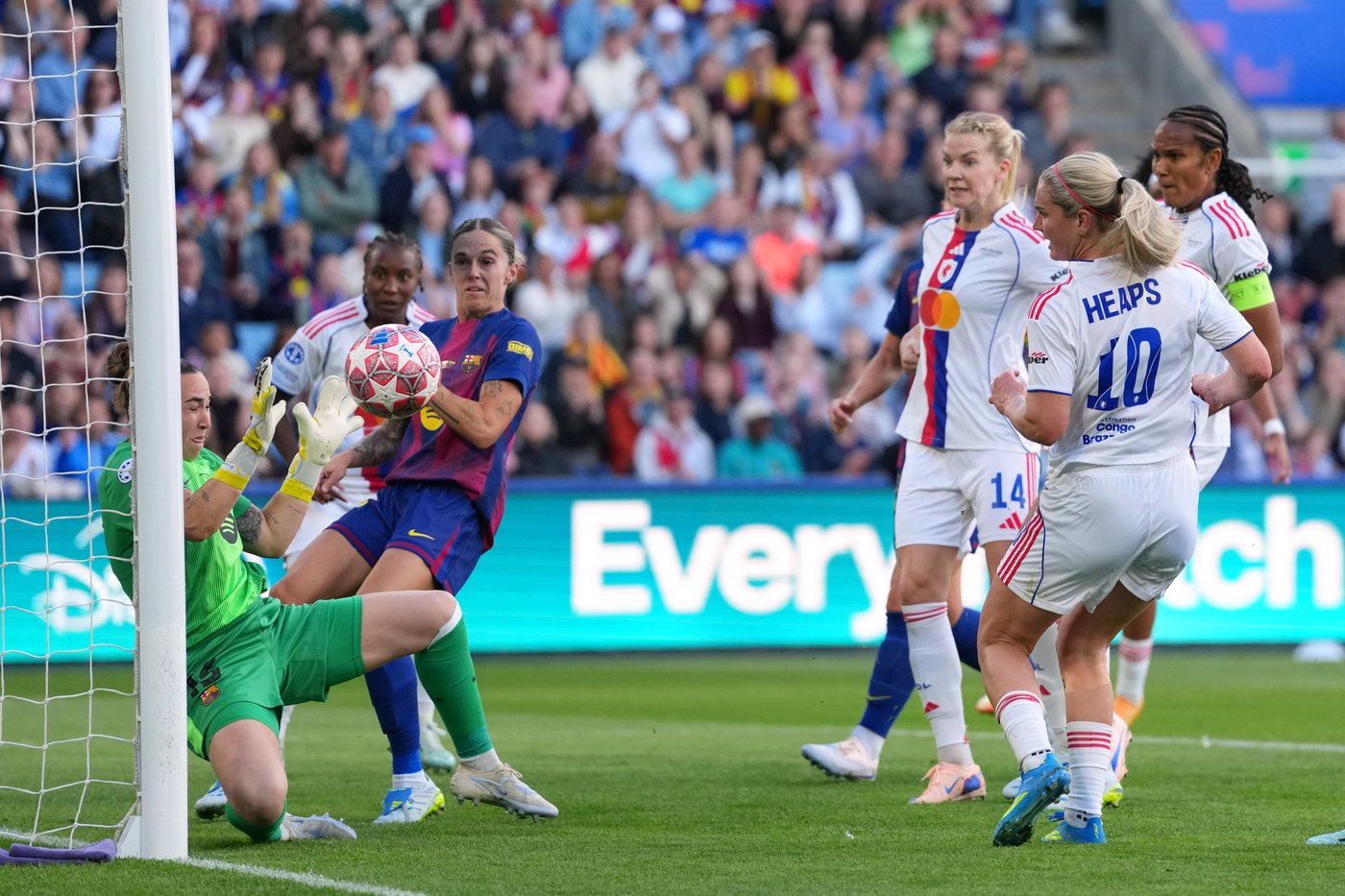Barcelona routs storied rival OL Lyonnes in Women's Champions League final | iNFOnews.ca