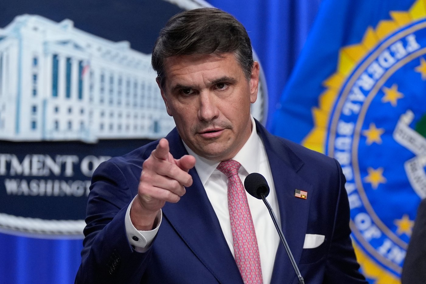 Prosecutions, Epstein and the $1.8B fund: What to watch at Todd Blanche's confirmation hearing | iNFOnews.ca