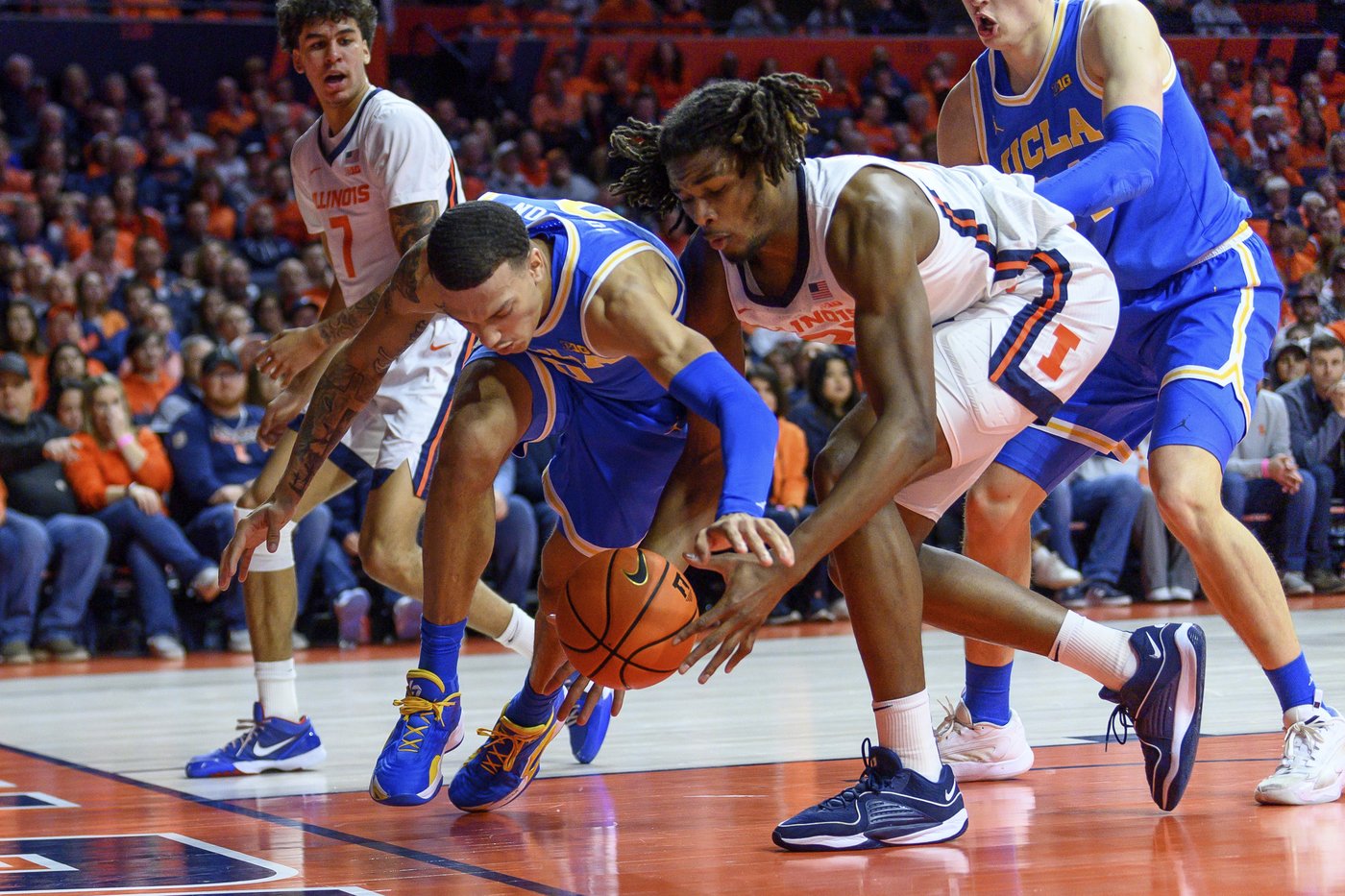 Illinois loses freshman forward Morez Johnson Jr. to a broken wrist | iNFOnews.ca