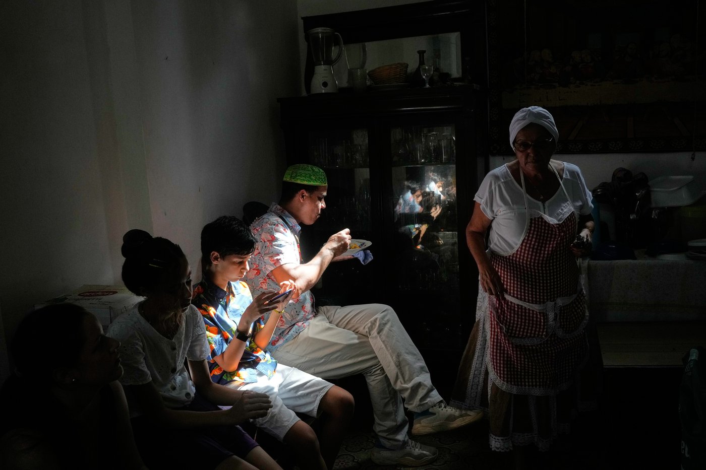 Cuba's Santeros offer gifts and ask deities for peace as tensions rise with US | iNFOnews.ca Cuba's Santeros offer gifts and ask deities for peace as tensions rise with US | iNFOnews.ca