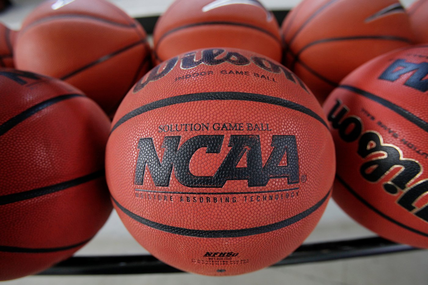 NCAA revokes eligibility of 6 more college basketball players as it continues sports betting probe | iNFOnews.ca NCAA revokes eligibility of 6 more college basketball players as it continues sports betting probe | iNFOnews.ca