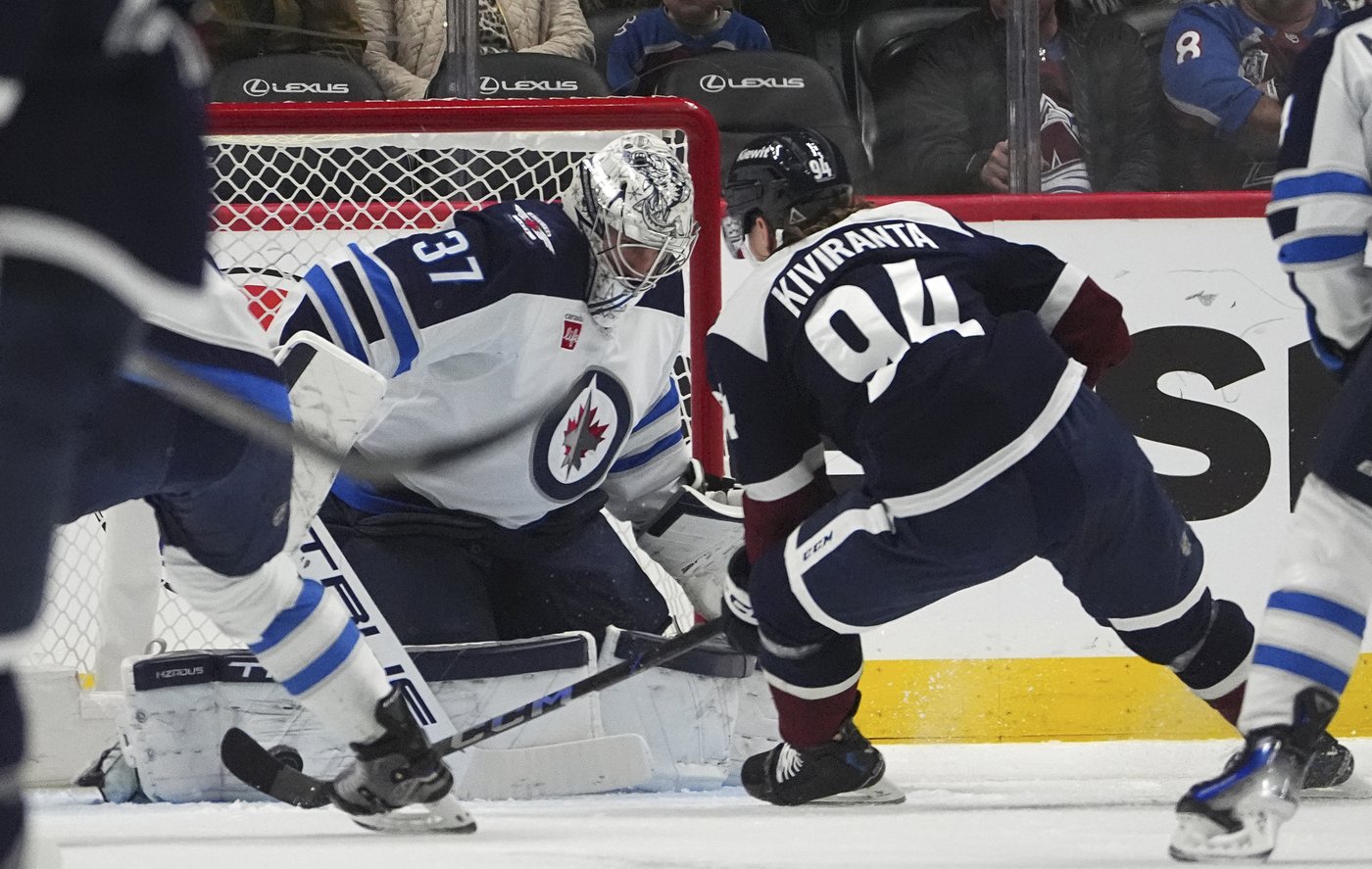 Pionk scores in OT to lift Jets to 3-2 win over Avalanche | iNFOnews.ca Pionk scores in OT to lift Jets to 3-2 win over Avalanche | iNFOnews.ca